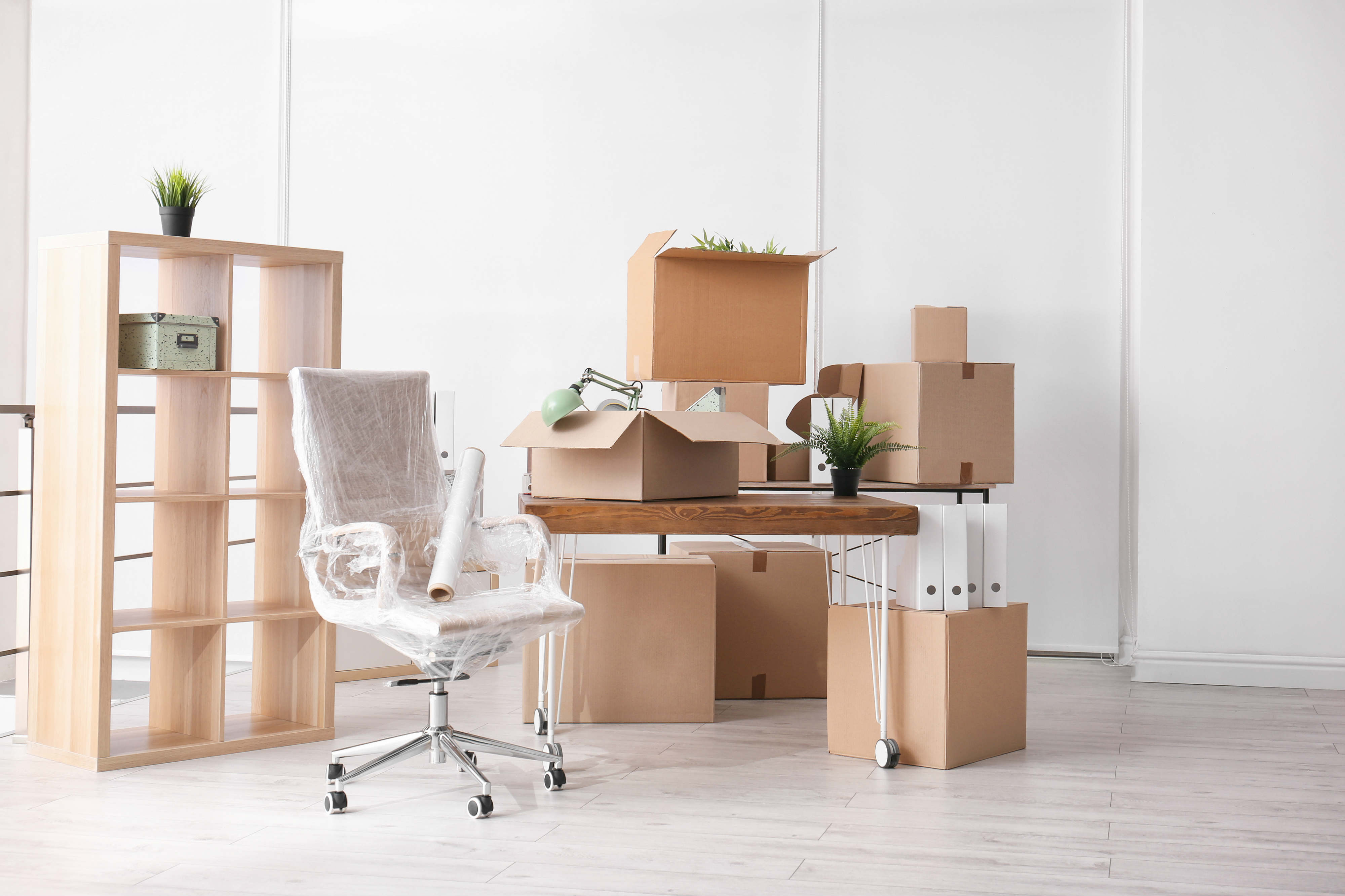 7 Benefits Of Hiring Office Furniture Movers For A Houston Business